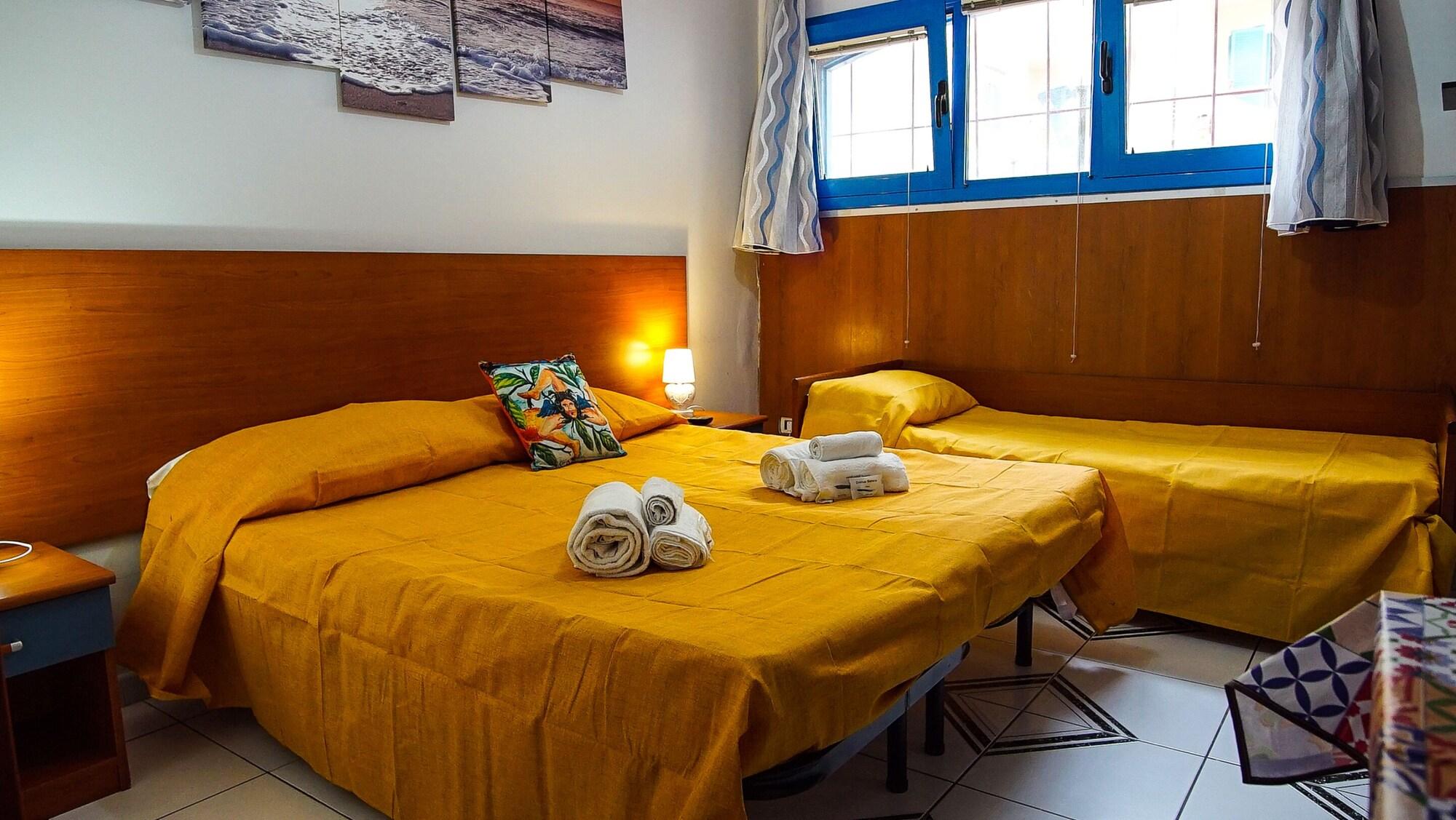 Baia Di Naxos Aparthotel Giardini Naxos Exterior photo